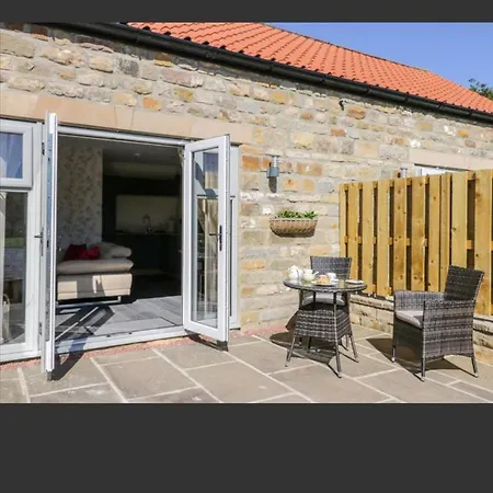 Luxury One Bedroomed With Hot Tub *